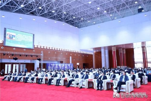 鄂爾多斯碳中和研究院揭牌成立，科技中介服務助力綠色轉型